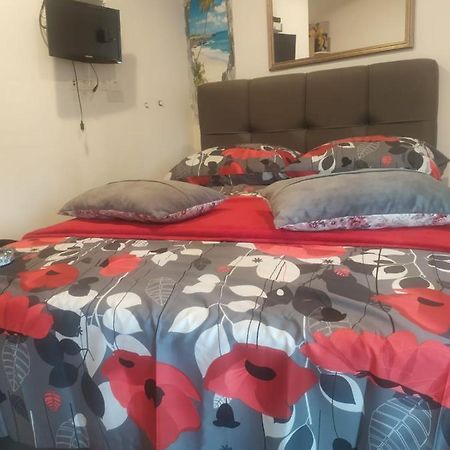 D & G Apartment Сплит Екстериор снимка