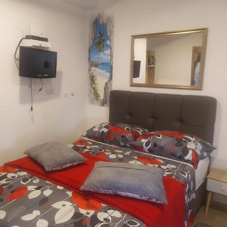 D & G Apartment Сплит Екстериор снимка
