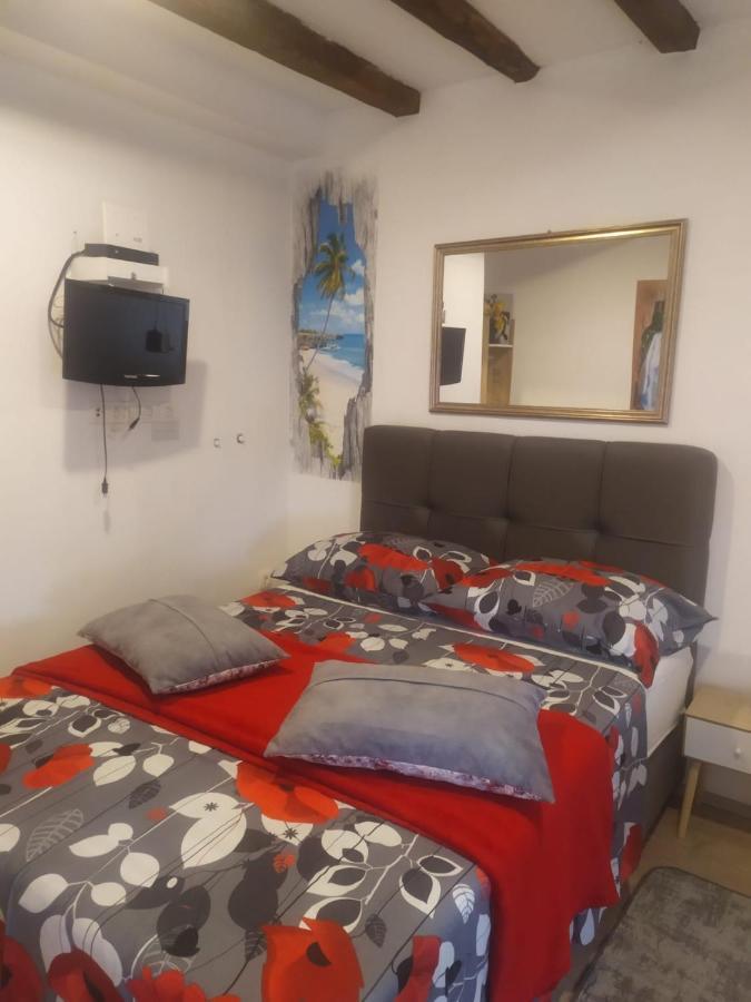 D & G Apartment Сплит Екстериор снимка